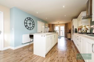 Photo 22- click for photo gallery